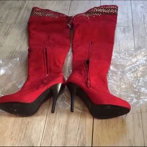 Wild Rose Heeled Boots